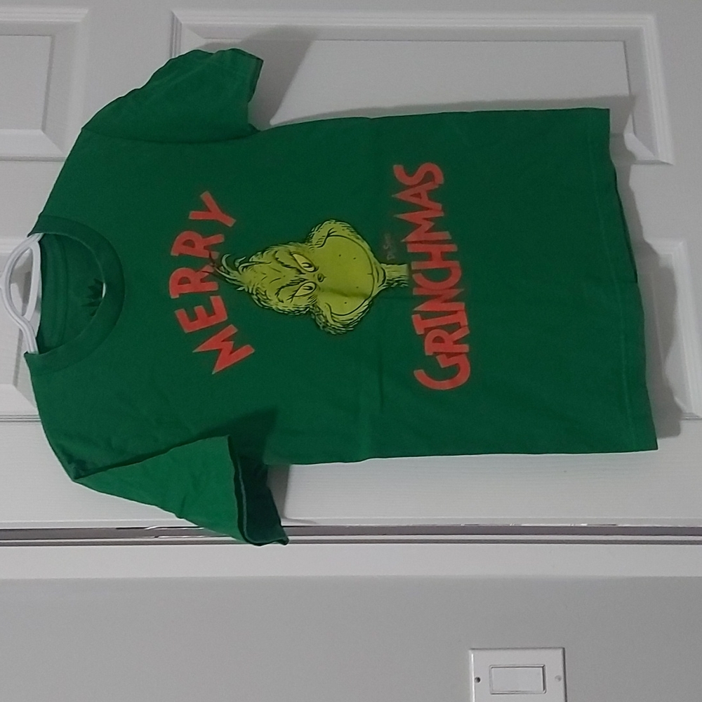 Dr. Seuss Merry Grinchmas tshirt